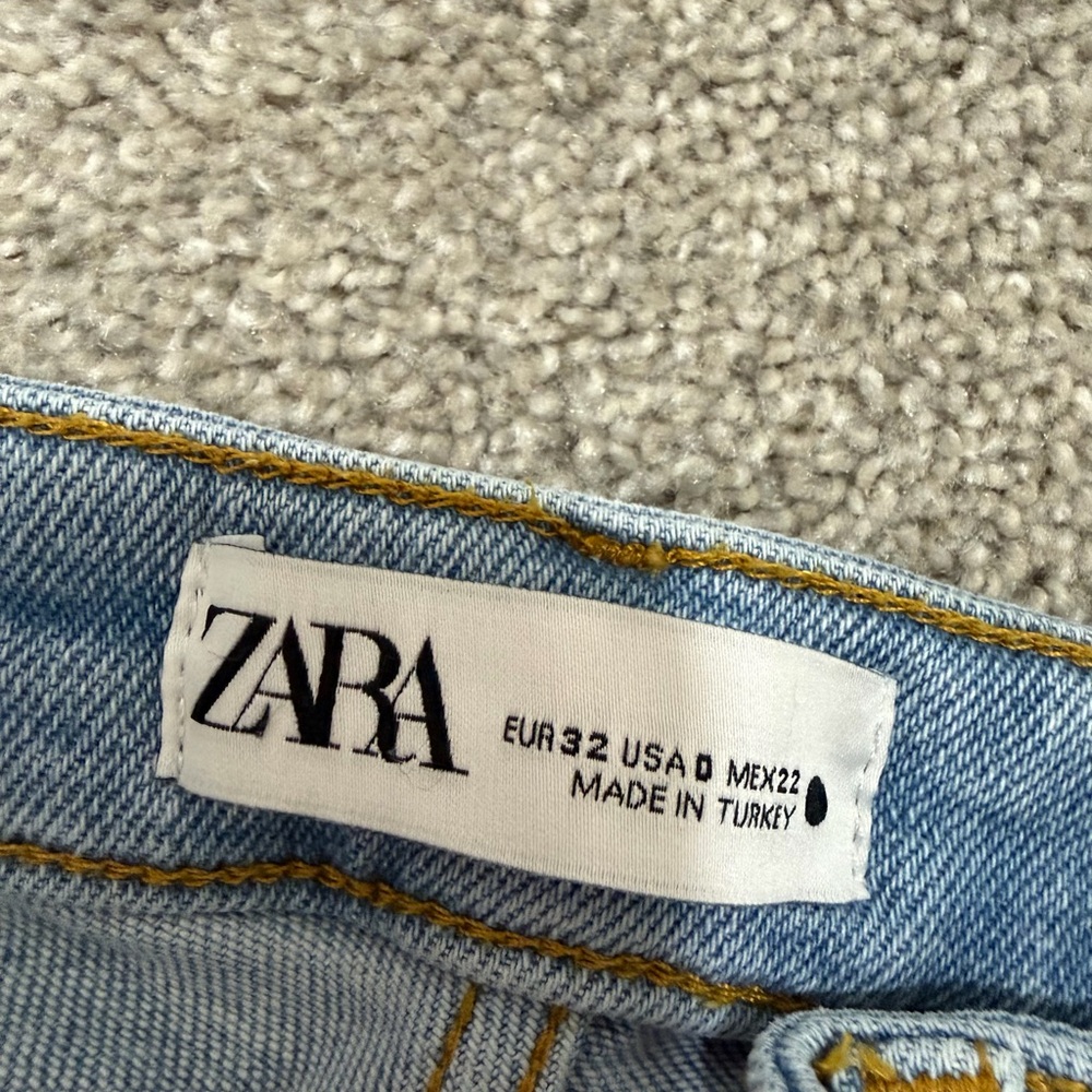 Zara Denim Skinny Jeans Light Blue Washed Raw Hem Size 0 W23 - Picture 2 of 7